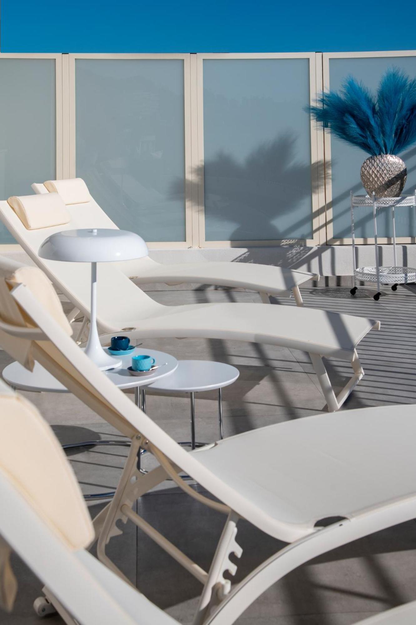 Residence Hoteliere Chambord Au Coeur De Menton - Entierement Renovee Extérieur photo